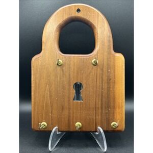 Vintage Wooden‎ Key Hook w/ Key Hole & 5 Hooks Wall Hanging 8.5" x 6" Decor